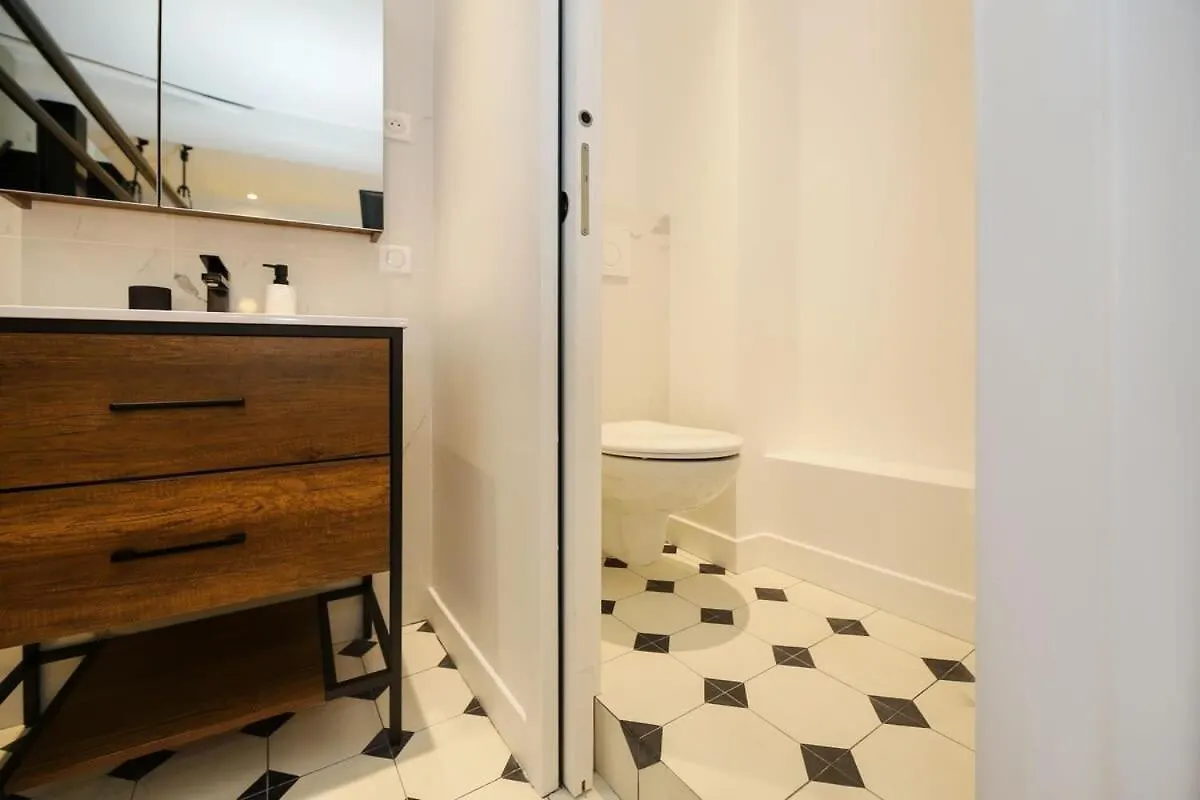 شقة Appartement Proche Des Celebres Puces De Paris 4P
