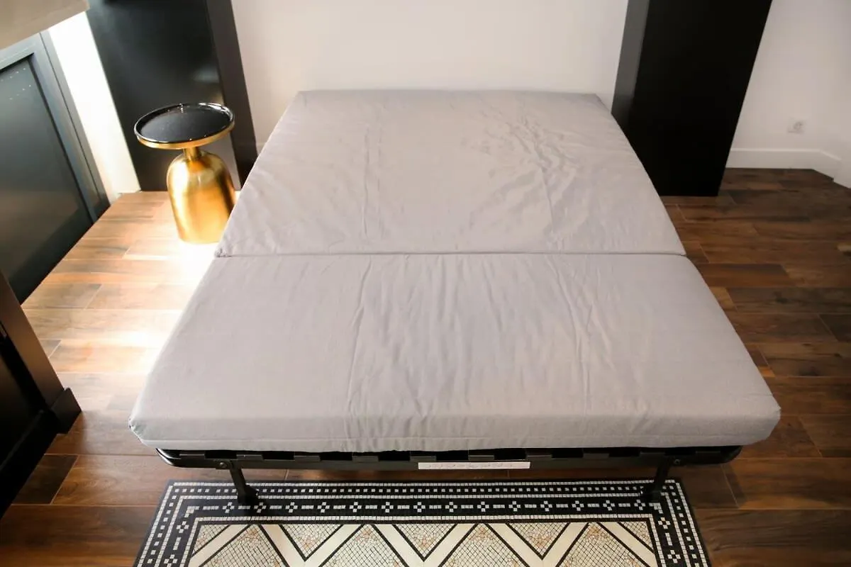 Appartement Proche Des Celebres Puces De Paris 4P فرنسا